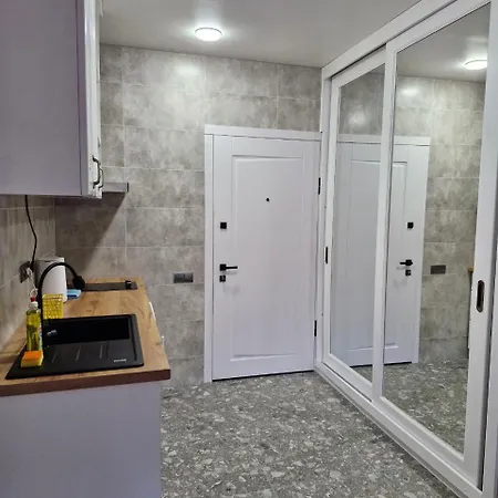 1кімнатна поляна, грін парк, 2 поверх Appartamento